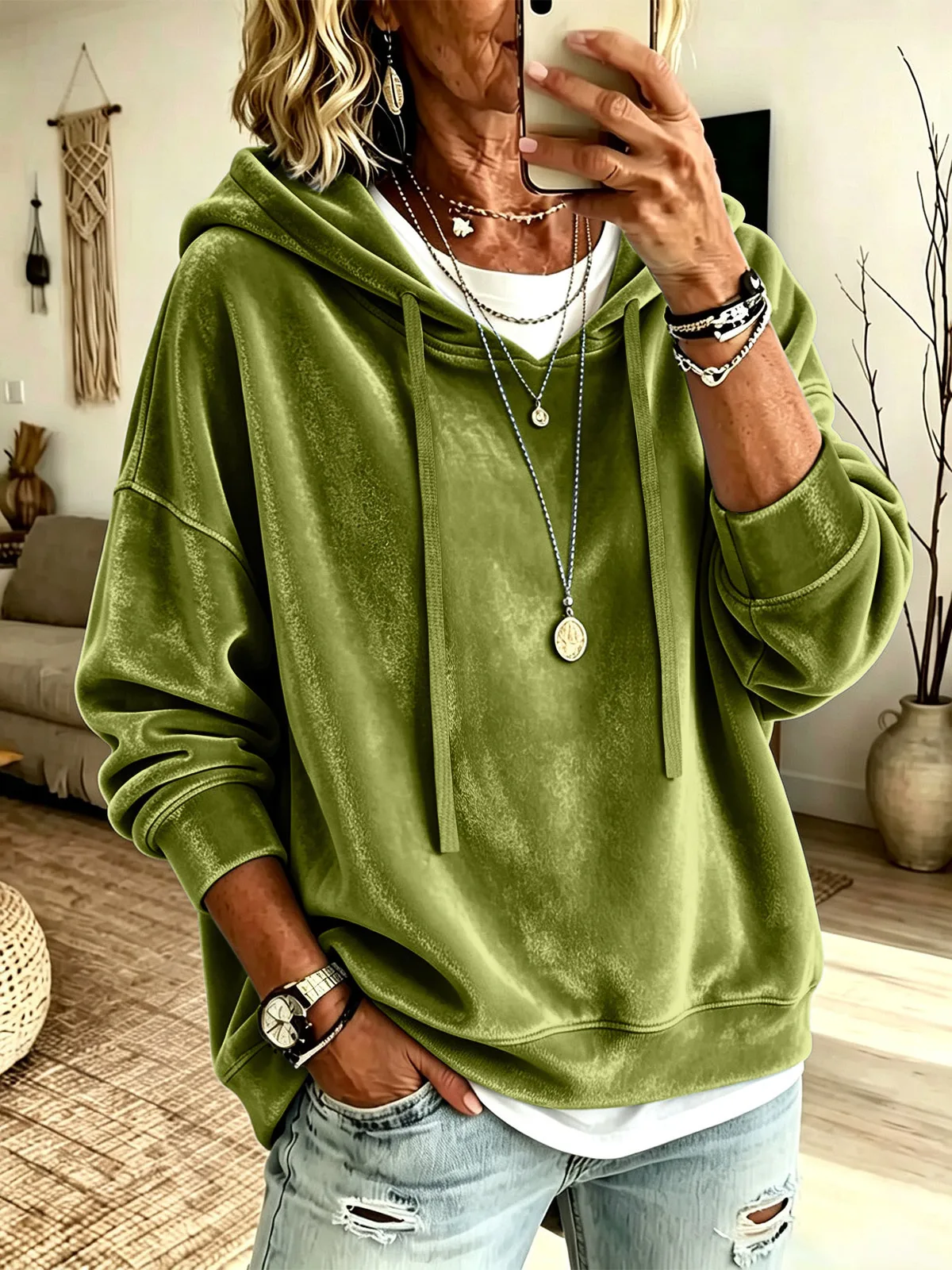 2026 New Style Women's Clothing Casual Solid Color Hooded Drawstring Long Sleeved Women's Shirt Velvet Sweatshirt