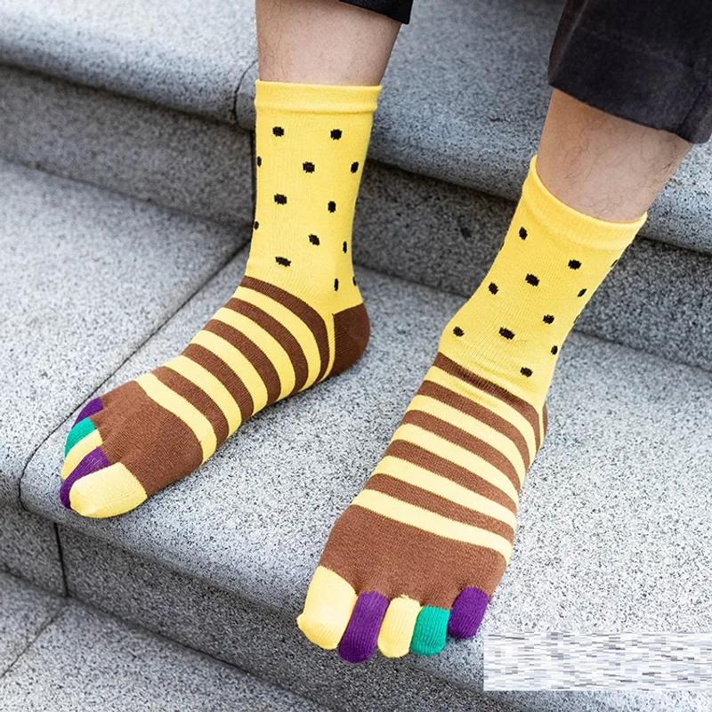 Toe Socks Men's Mid-calf Autumn And Winter Cotton Sweat Absorption Split Toe Room Socks