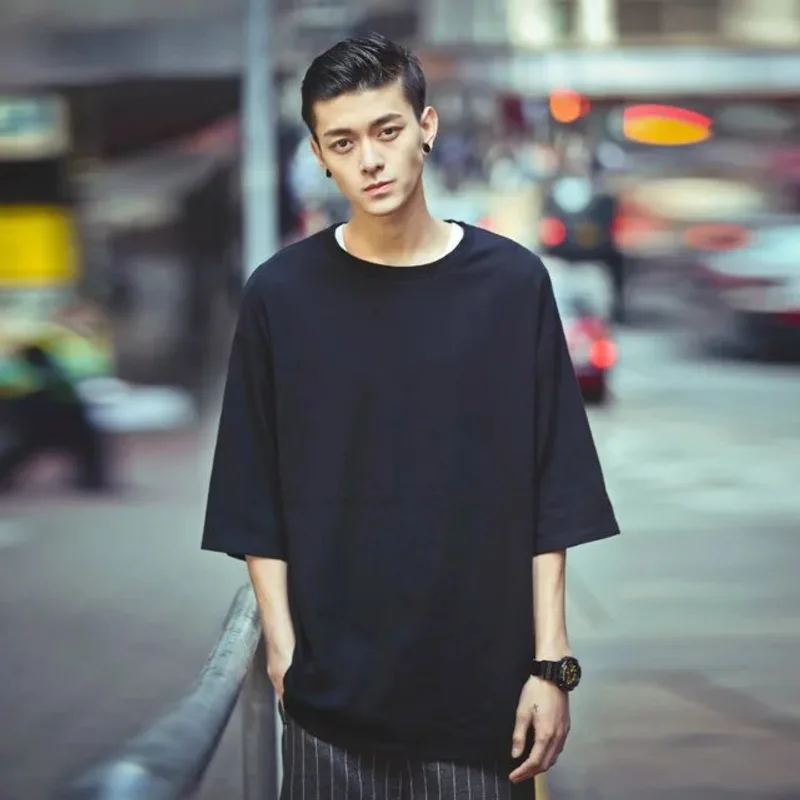 Personalized hip-hop loose mid-sleeved T-shirt