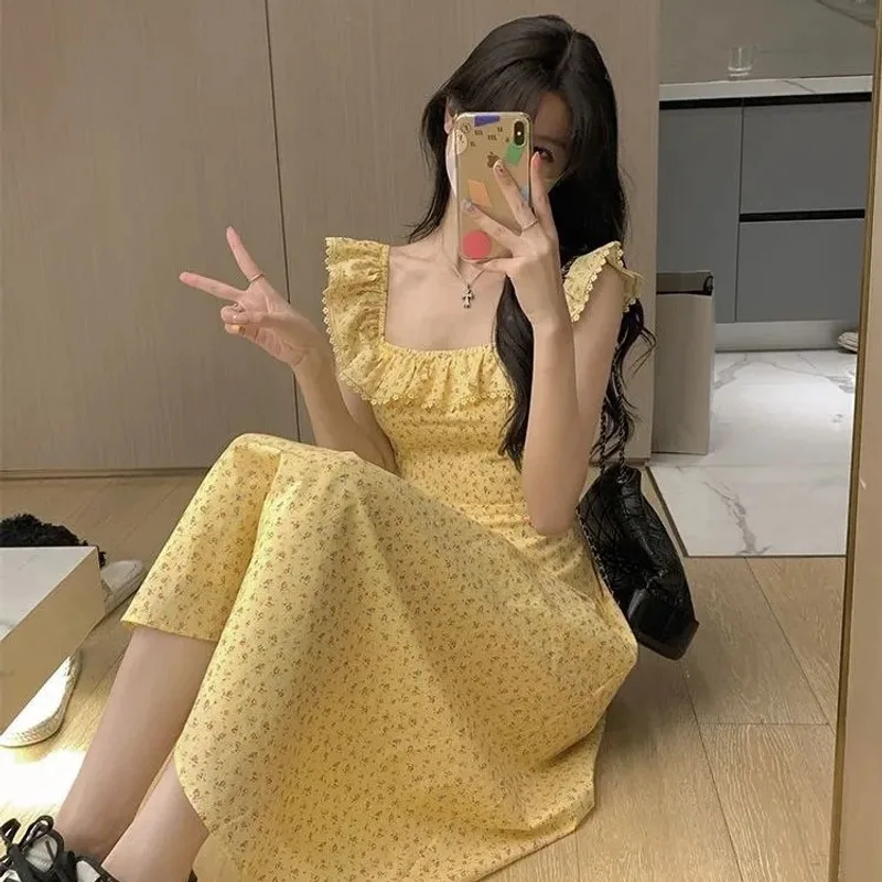 Fresh Floral Dress Flounced Sleeve Mid-length Halter Skirt