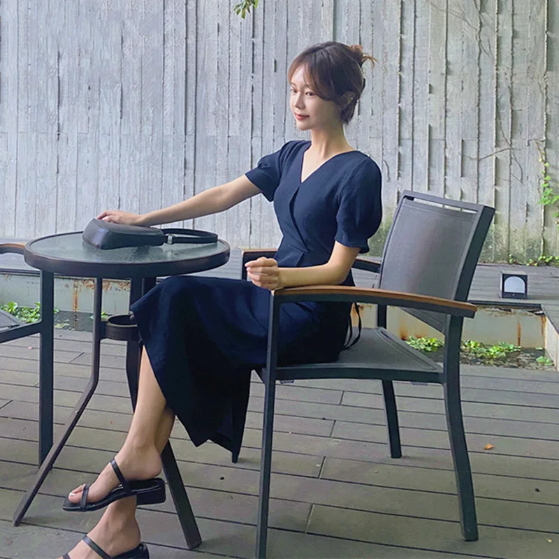 Ladies Retro V-Neck Puff Sleeve Mid Length Skirt