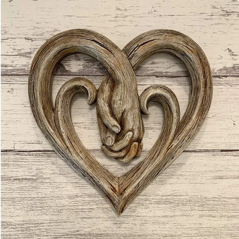 Hand-in-hand Heart Wall Decor Decorative Art Piece Gift Item Craft Ornament Wooden Hanging Decoration