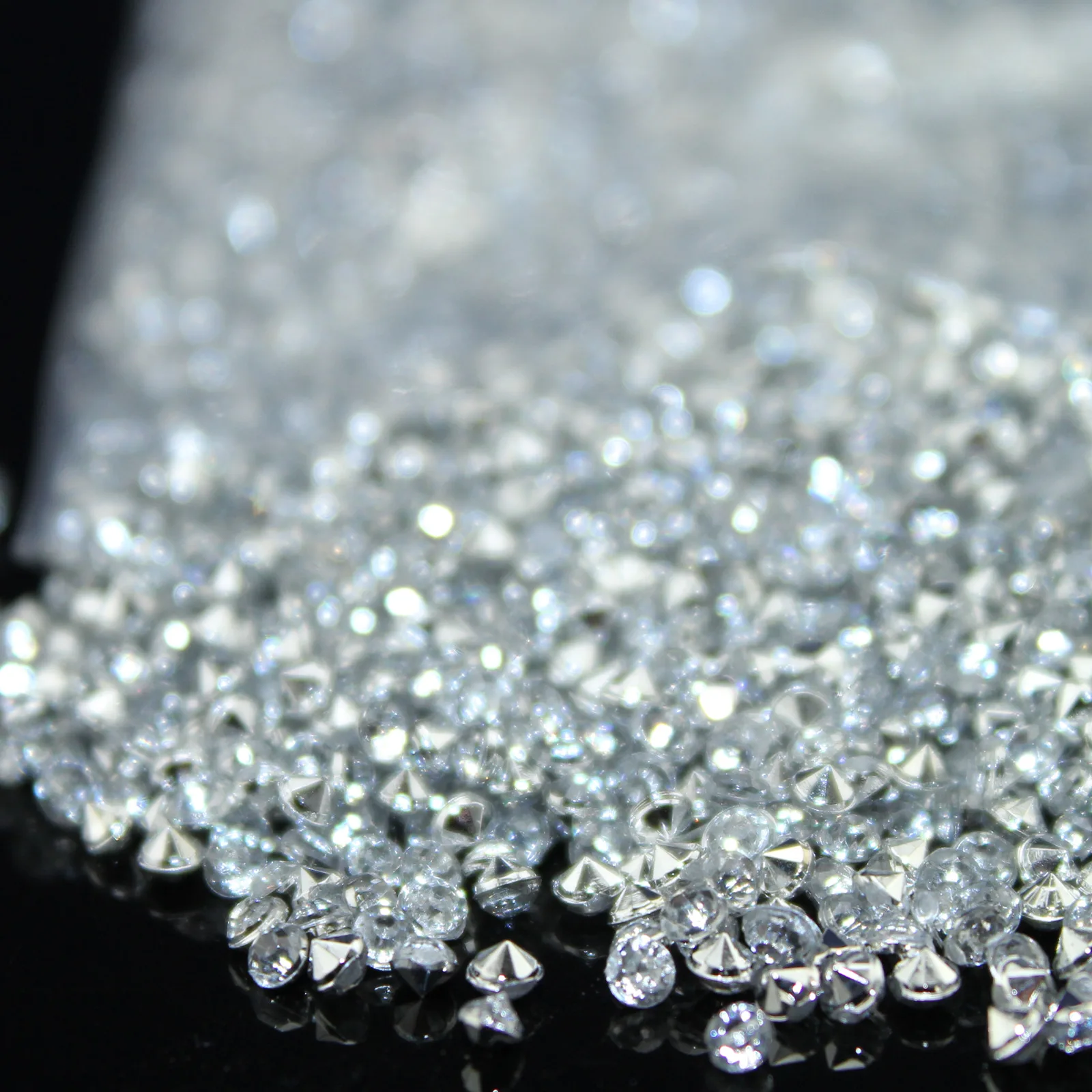 2.5mm Transparent Acrylic Bottom Diamond Wedding Loose Diamond Jewelry