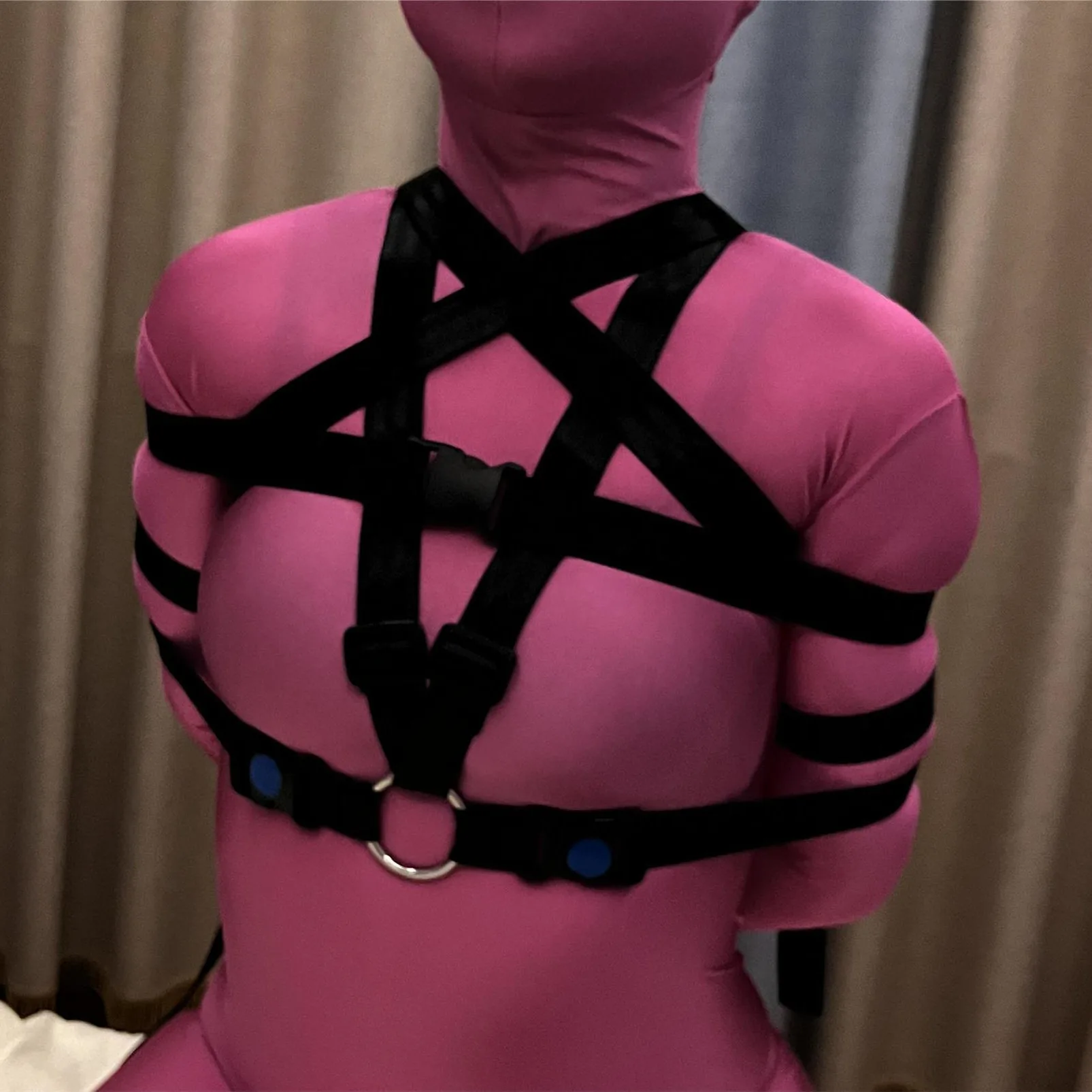 Self Binding Artifact Single Person Binding Tight Binding And Fun Adjustment