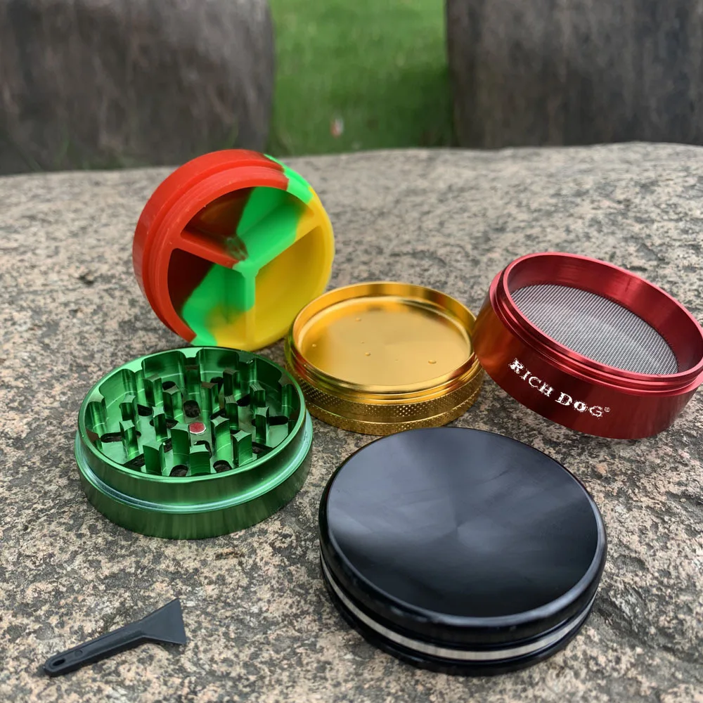 Zinc Alloy Diameter 63mm Four-layer Smoke Grinder