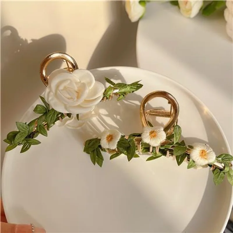 Sweet Retro Leaves Flowers Shark Hair