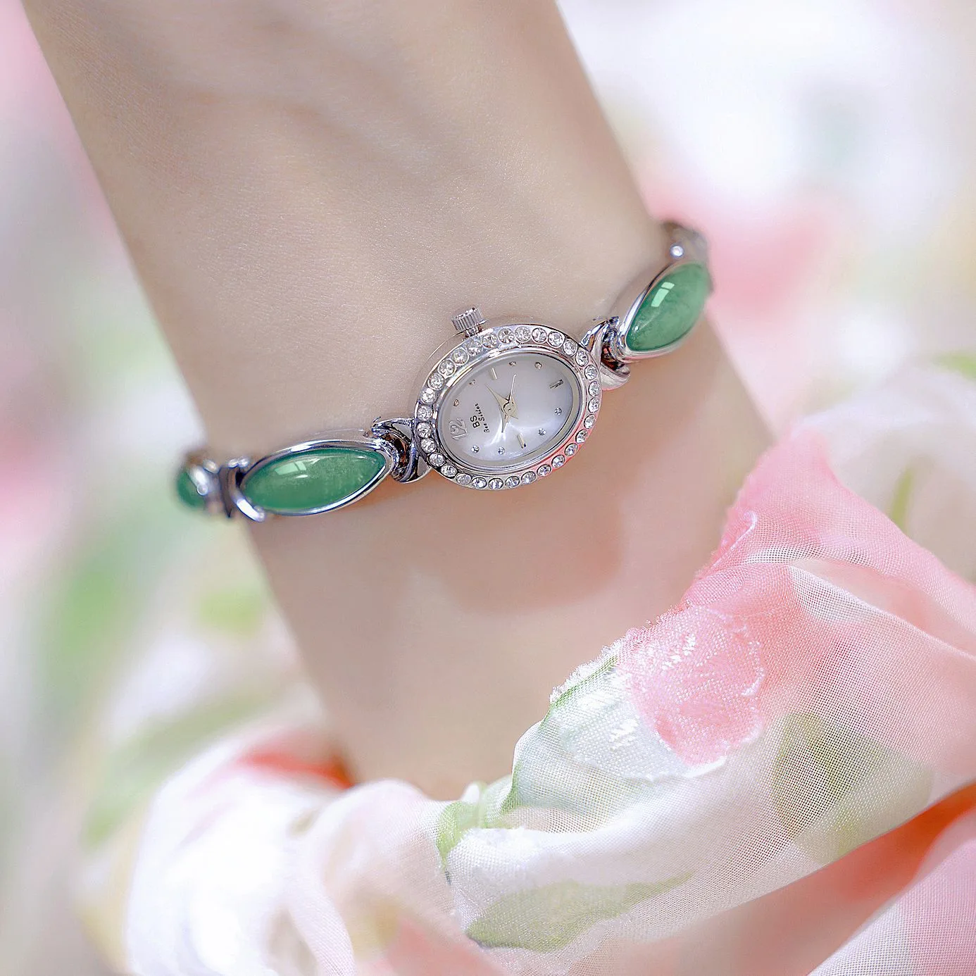 Natural Dongling Stone Hetian Jade Live Premium Chain Watch