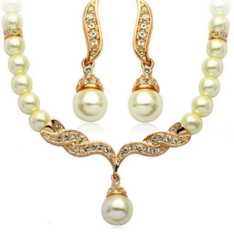 Factory Direct Korean Version, Elegant Angel Wings, Fashionable Pearl Necklace, Earrings, Bridal Suit 9086