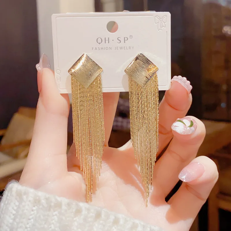 Popular Geometric Tassel Earrings