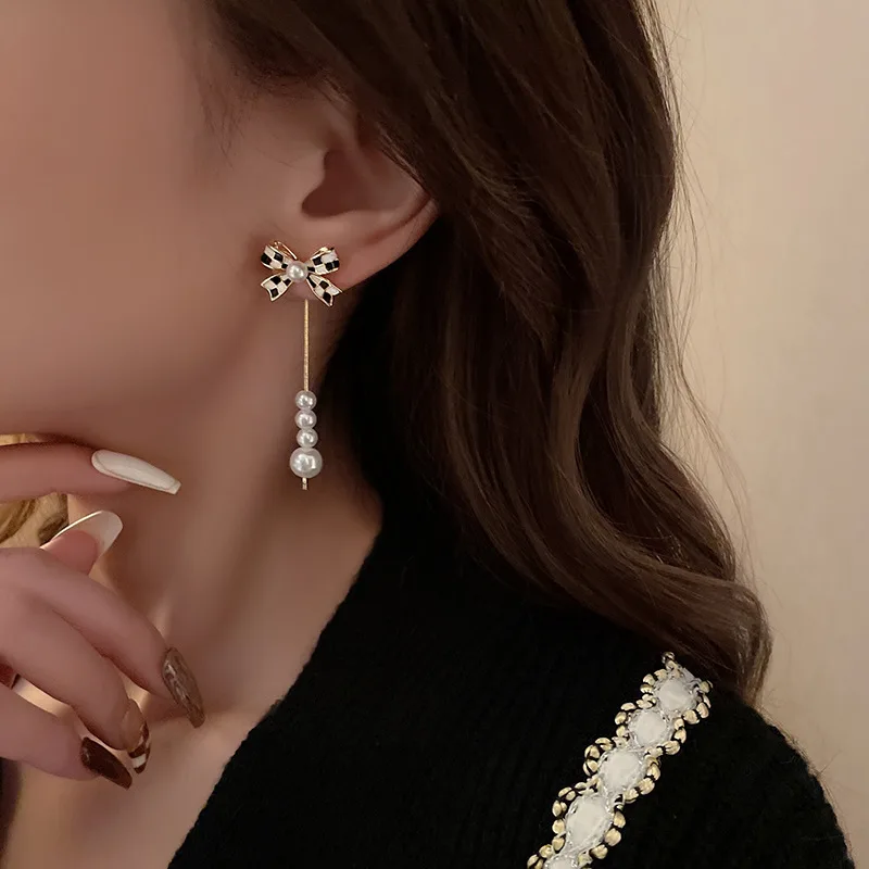 Women's New Pearl Bow Earrings