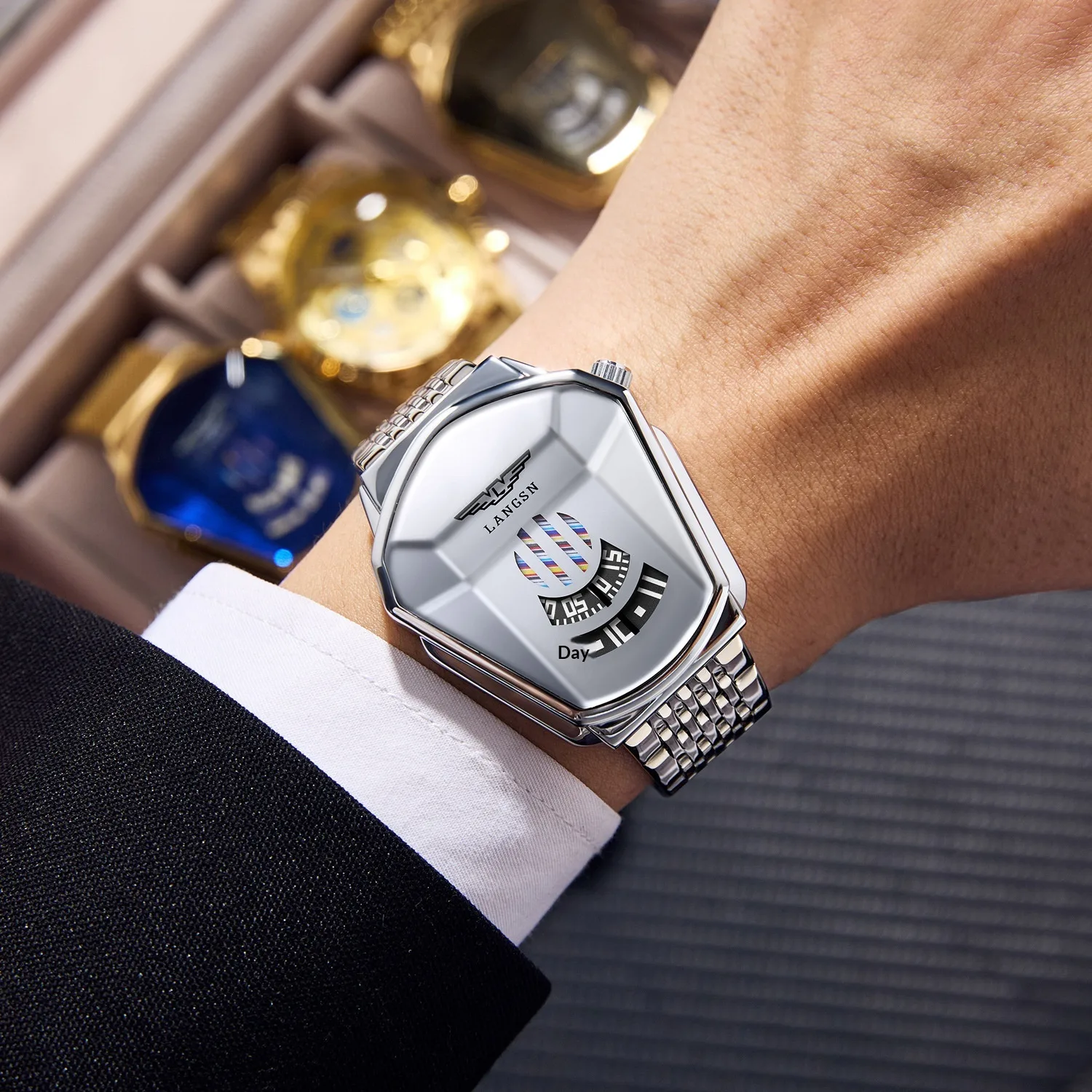 Personalized Motorcycle-style Waterproof Quartz Watch