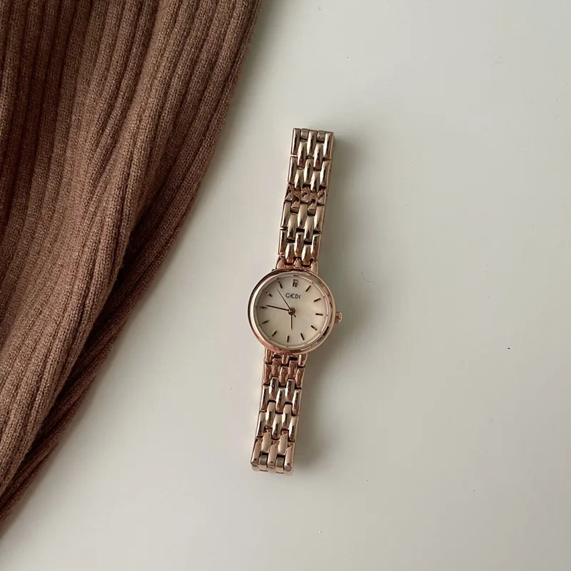 Casual Fashion Design Chain Watch Korean Style Quartz Watch
