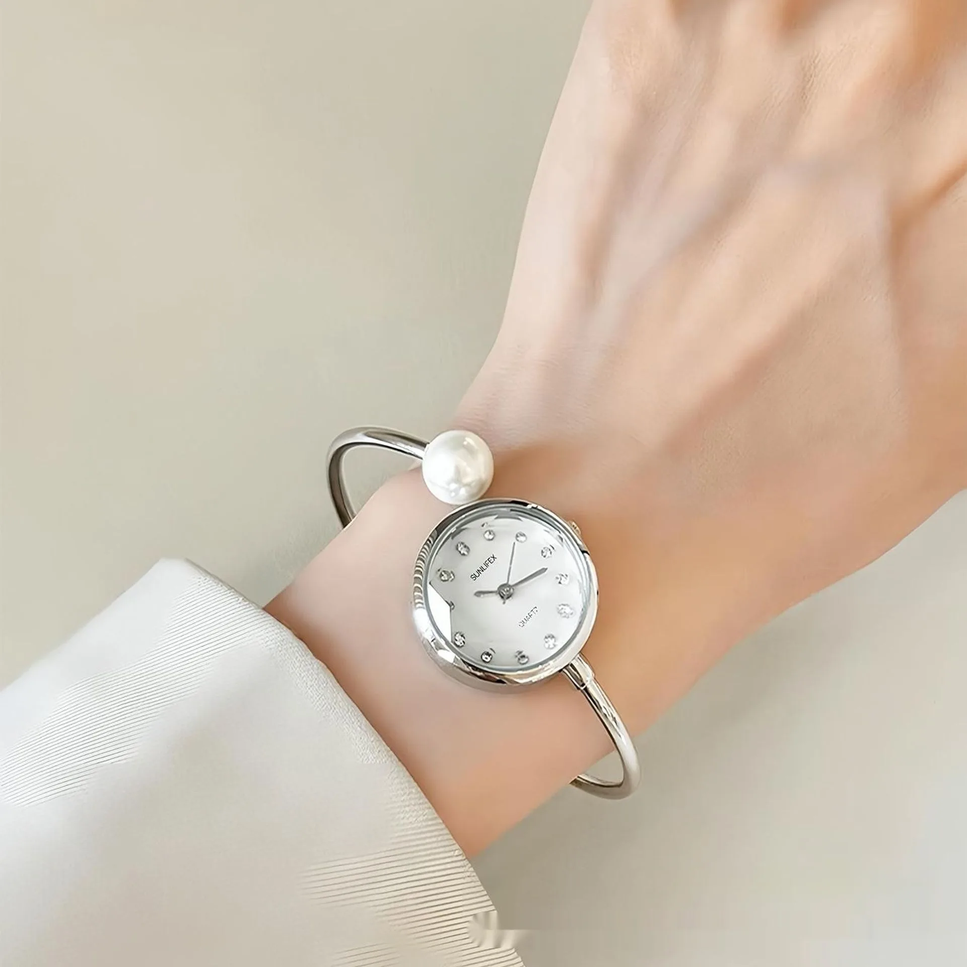 Women's High-grade Simple Pearl Bangle Watch High-grade Watch