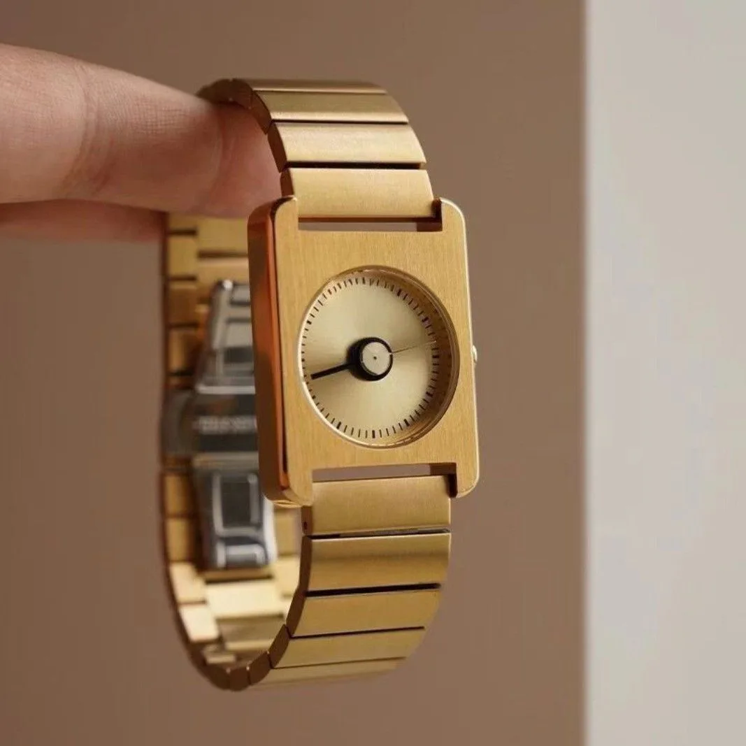 Women's Watch Fashionable Simple Temperamental Minority Versatile Women's Watch