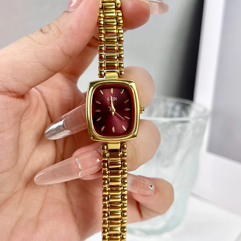 Niche High-end Small Gold Watch