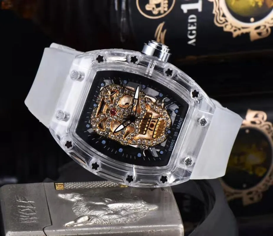 Dunhuang Popular Men's Business Watch Ghost Punk Diamond Transparent Case