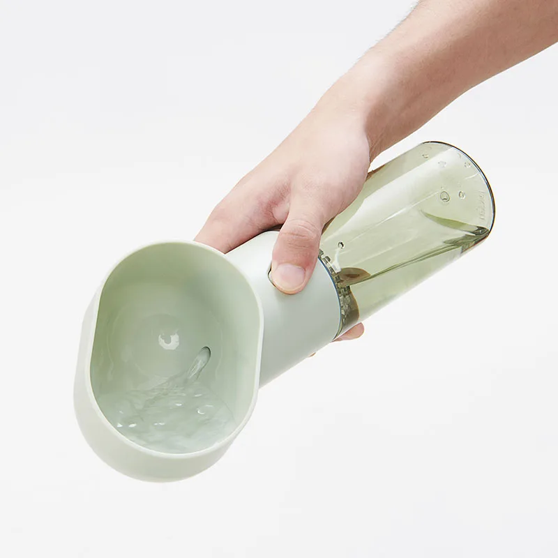 Pet Going Cup Portable Water Drinking Fountain Dog Outdoor Water Cup Pet Products